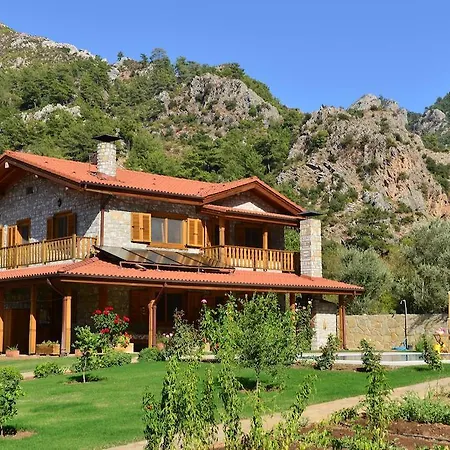 Villa Casa Feronia Stone House