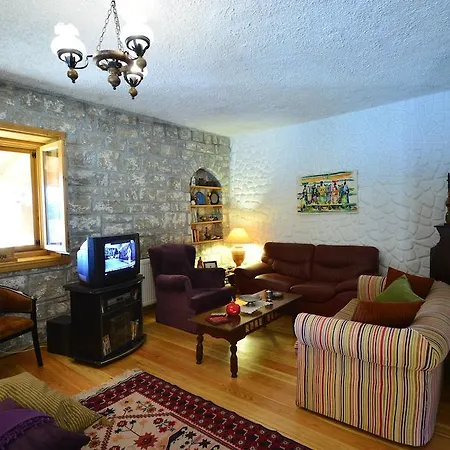 Casa Feronia Stone House Hisaronu